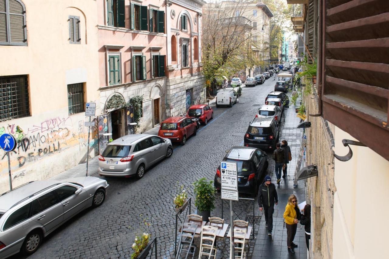 O Magenta Baylon * Roma