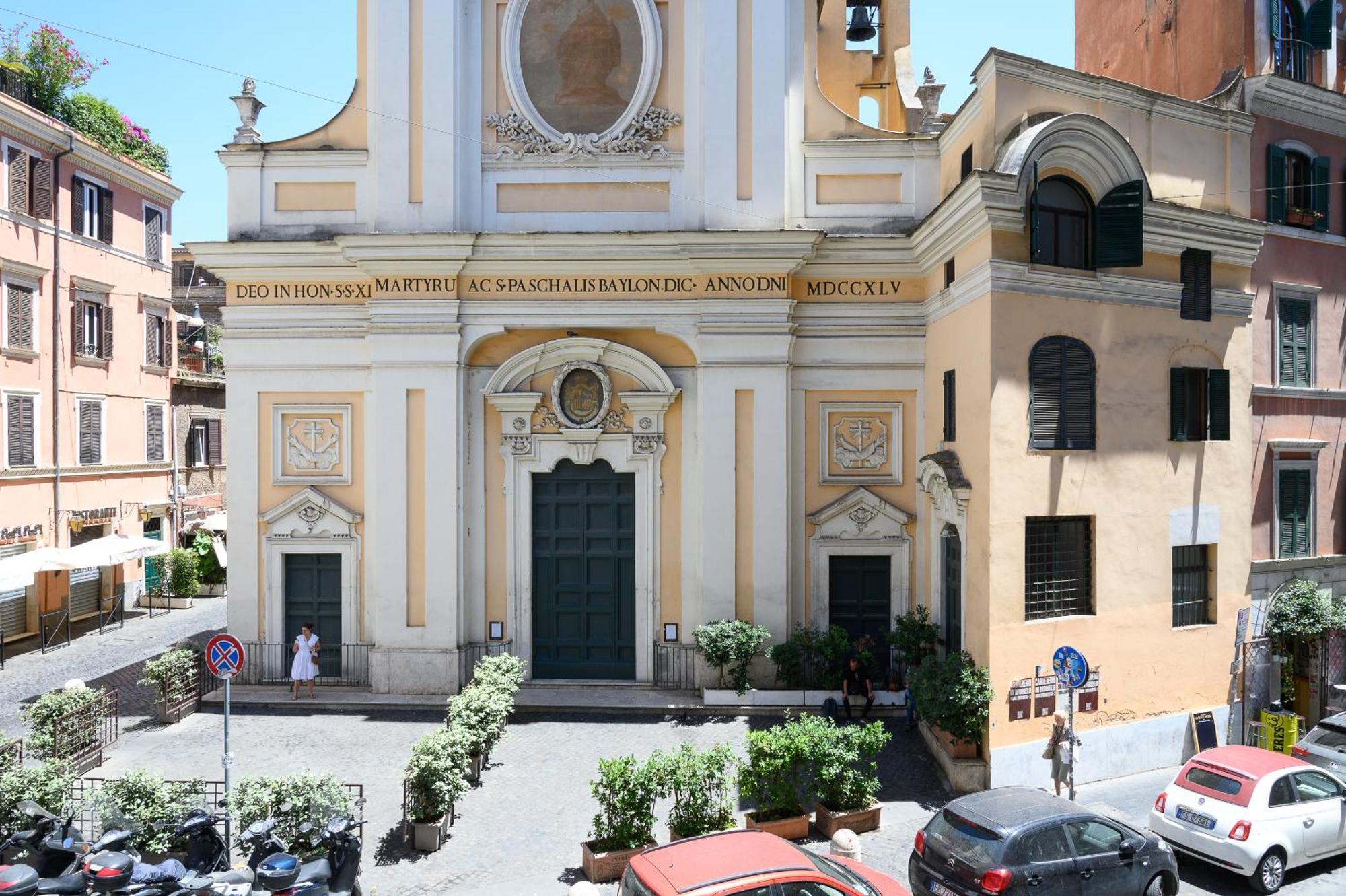 O Magenta Baylon * Roma