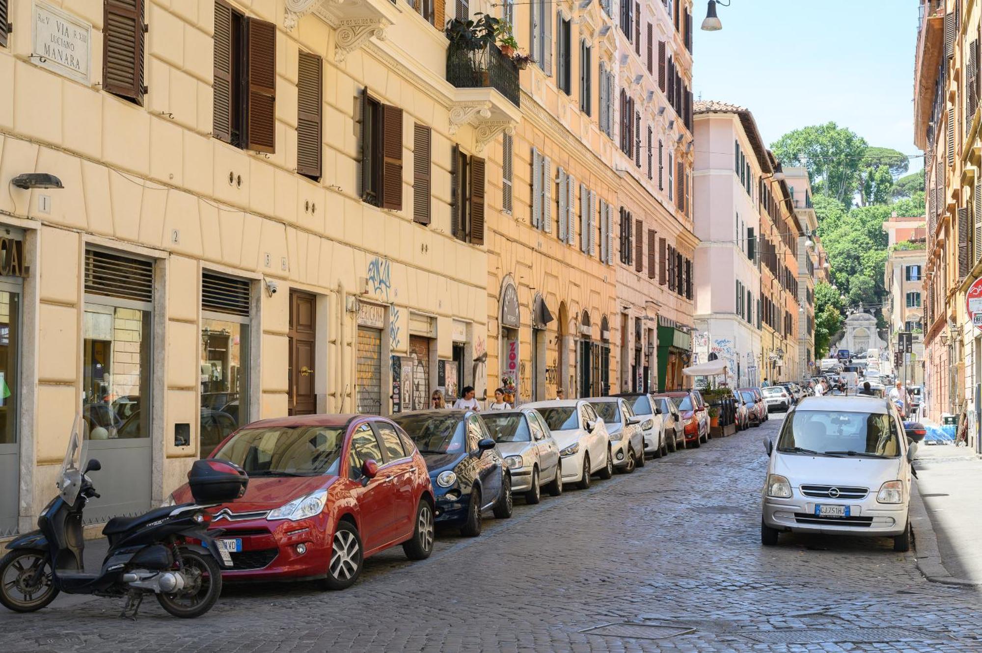 O Magenta Baylon Guest house Rome